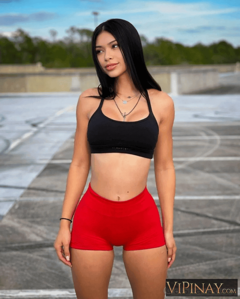 Aishah Sofey 12