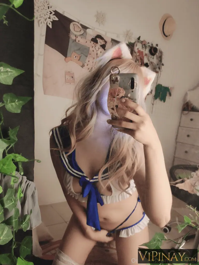 Emilia Ito 254
