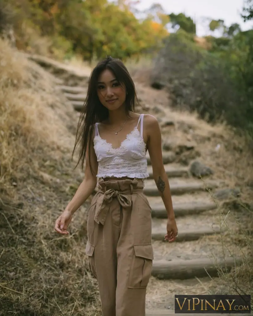 Tanya Dela Cruz 19