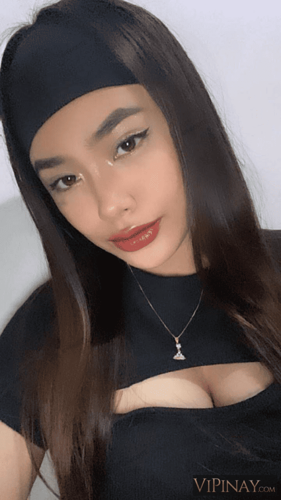 KC Nicole 13 1
