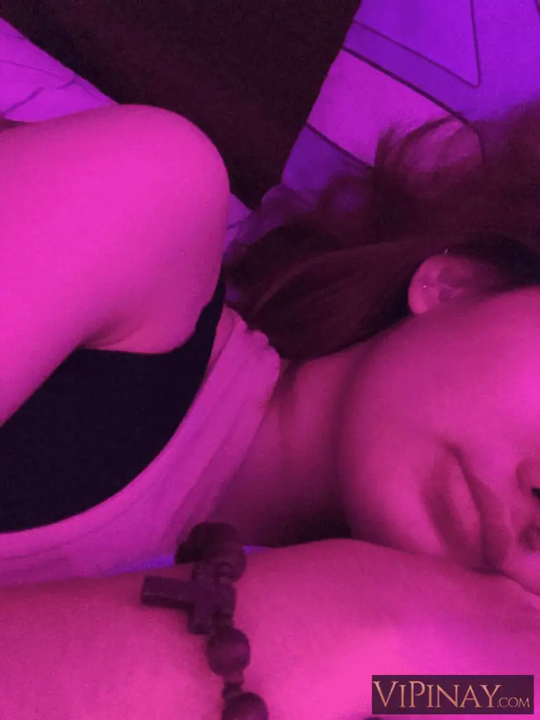 Alyana Perez 37