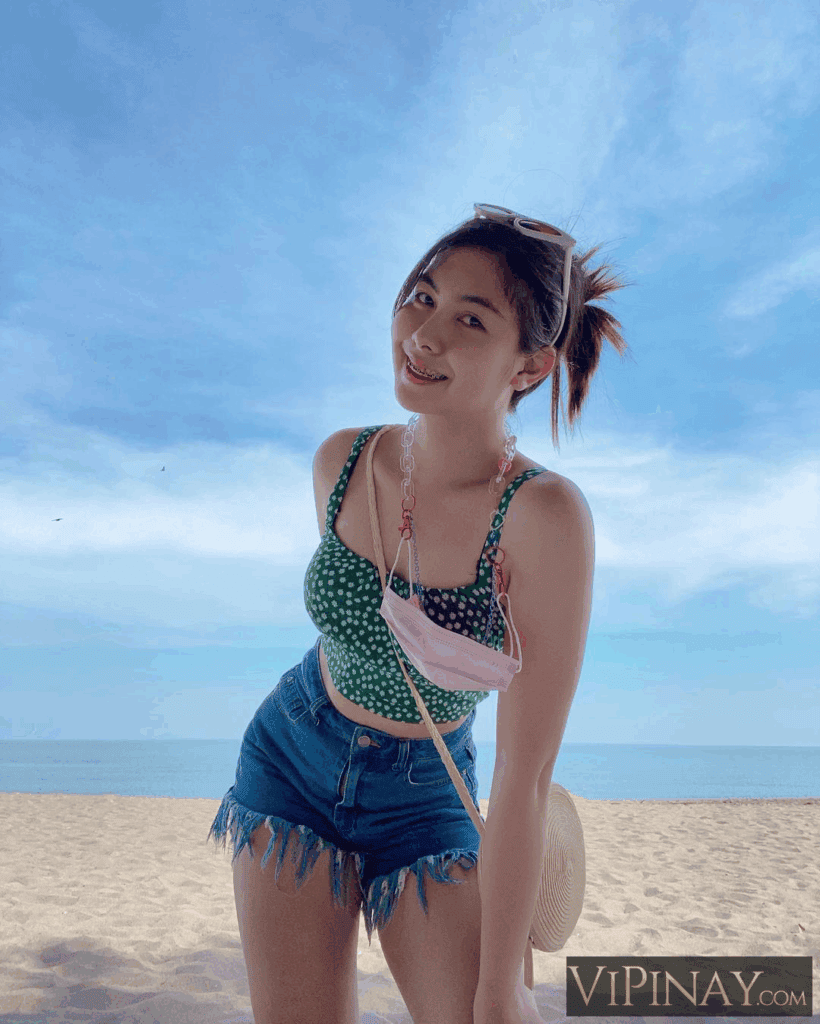 Cathy Holy 36