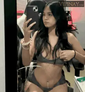 Venice Lorranne Yang 44