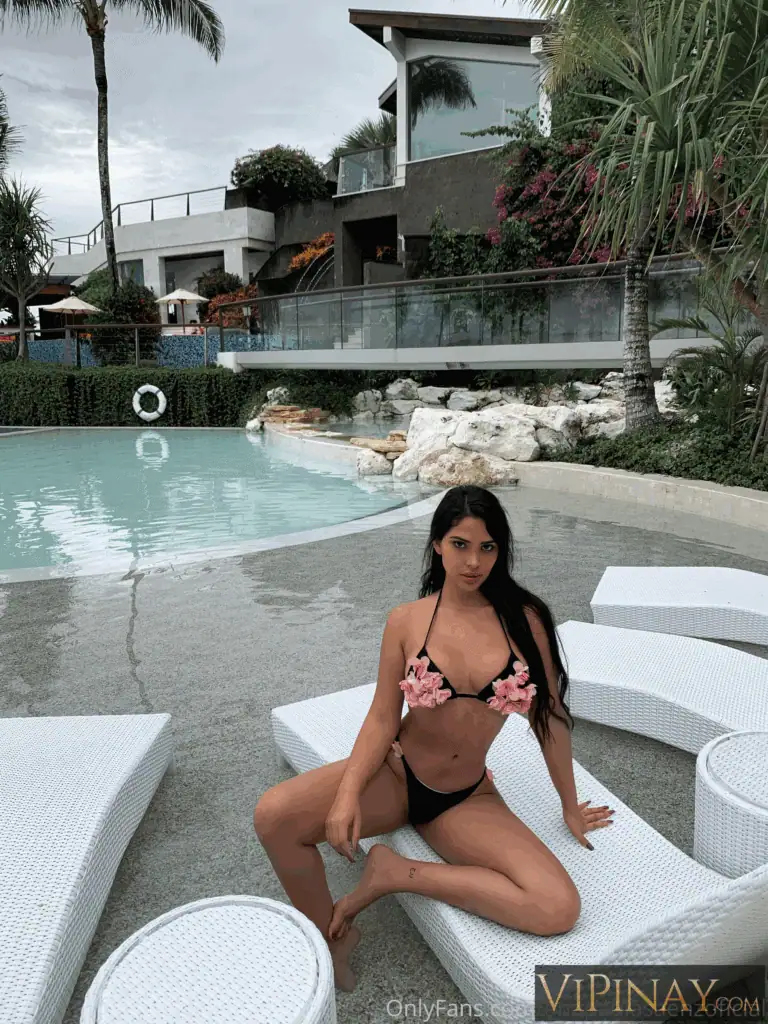 Ana Paula Saenz 10