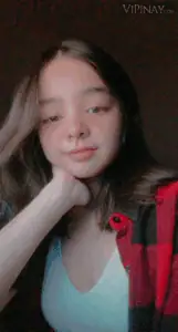 Maeve Zamora 32