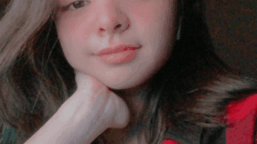 Maeve Zamora 32