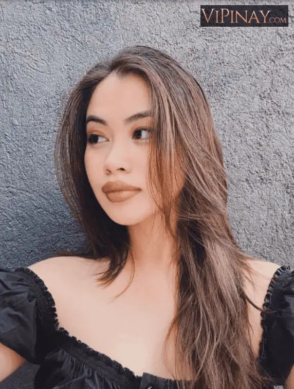 Alyana Valencia 36